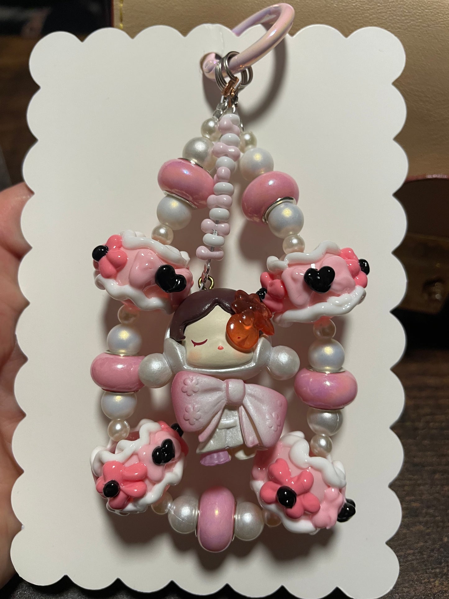 SkullPanda Design Rosa Design Handykette & Taschenanhänger: Der süße kleine Anhänger