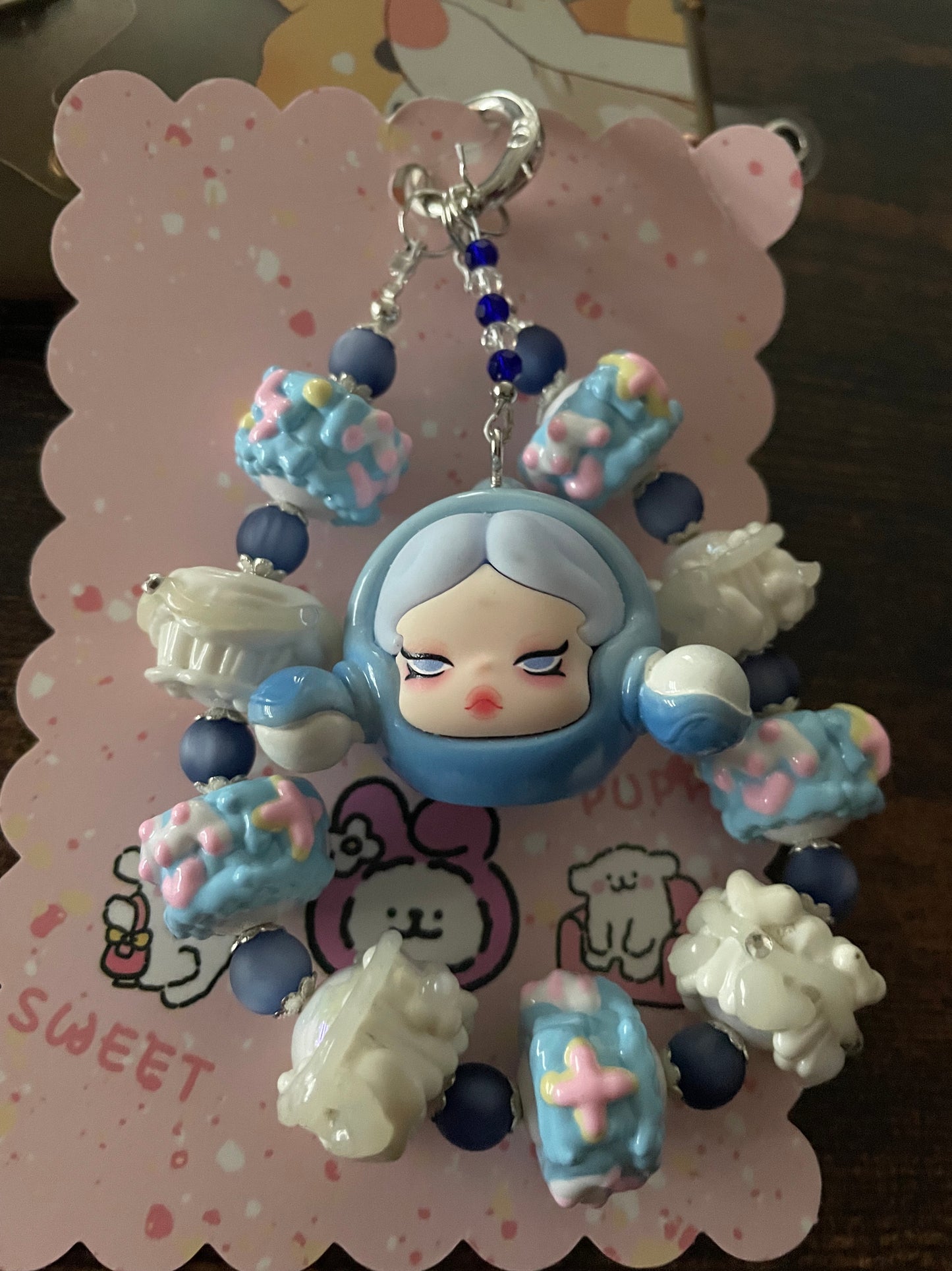 SkullPanda Design Handykette & Taschenanhänger: Der süße kleine Anhänger