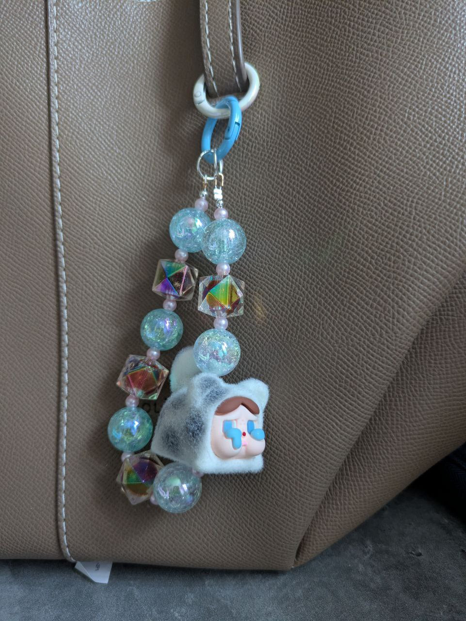 Crybaby CAT  Handykette & Taschenanhänger: Der süße kleine Anhänger