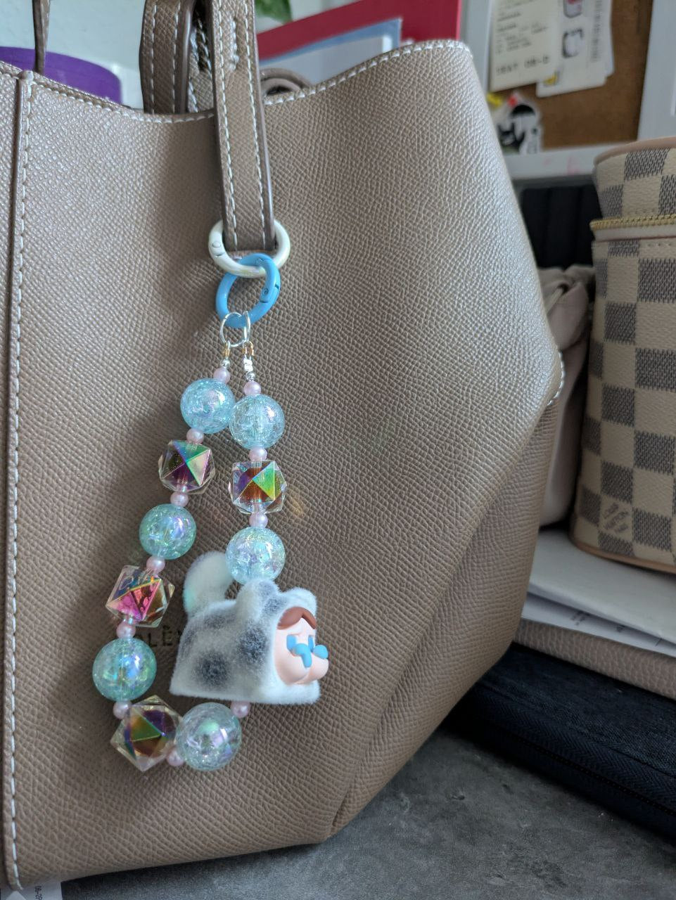 Crybaby CAT  Handykette & Taschenanhänger: Der süße kleine Anhänger