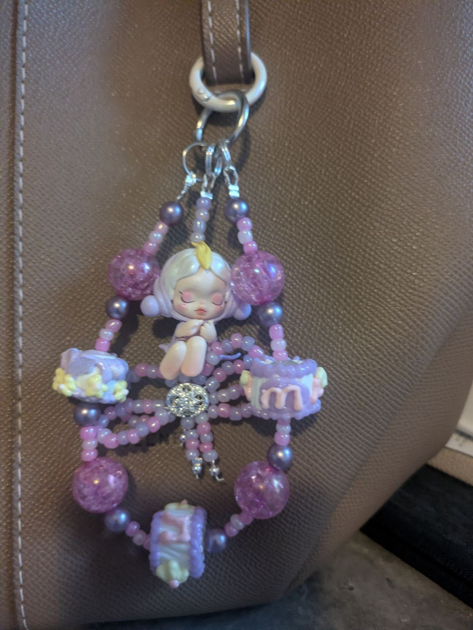 SkullPanda Handykette & Taschenanhänger: Der süße kleine Anhänger