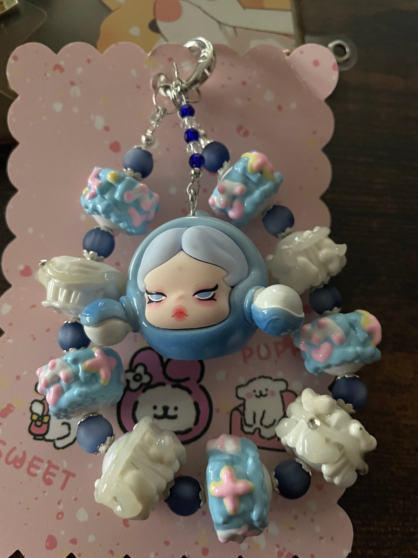 SkullPanda Design Handykette & Taschenanhänger: Der süße kleine Anhänger