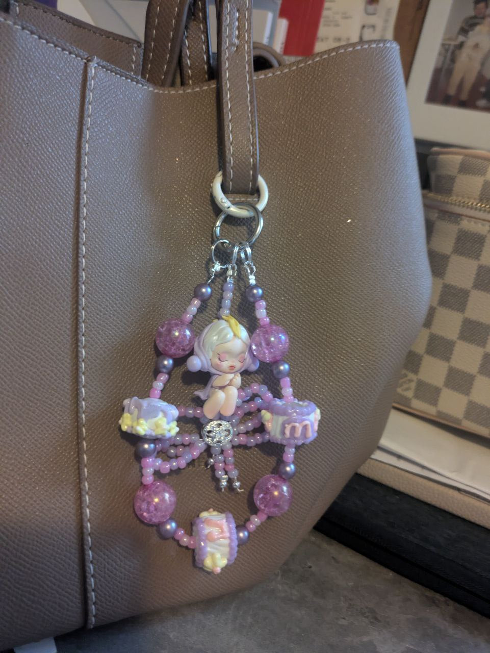 SkullPanda Handykette & Taschenanhänger: Der süße kleine Anhänger