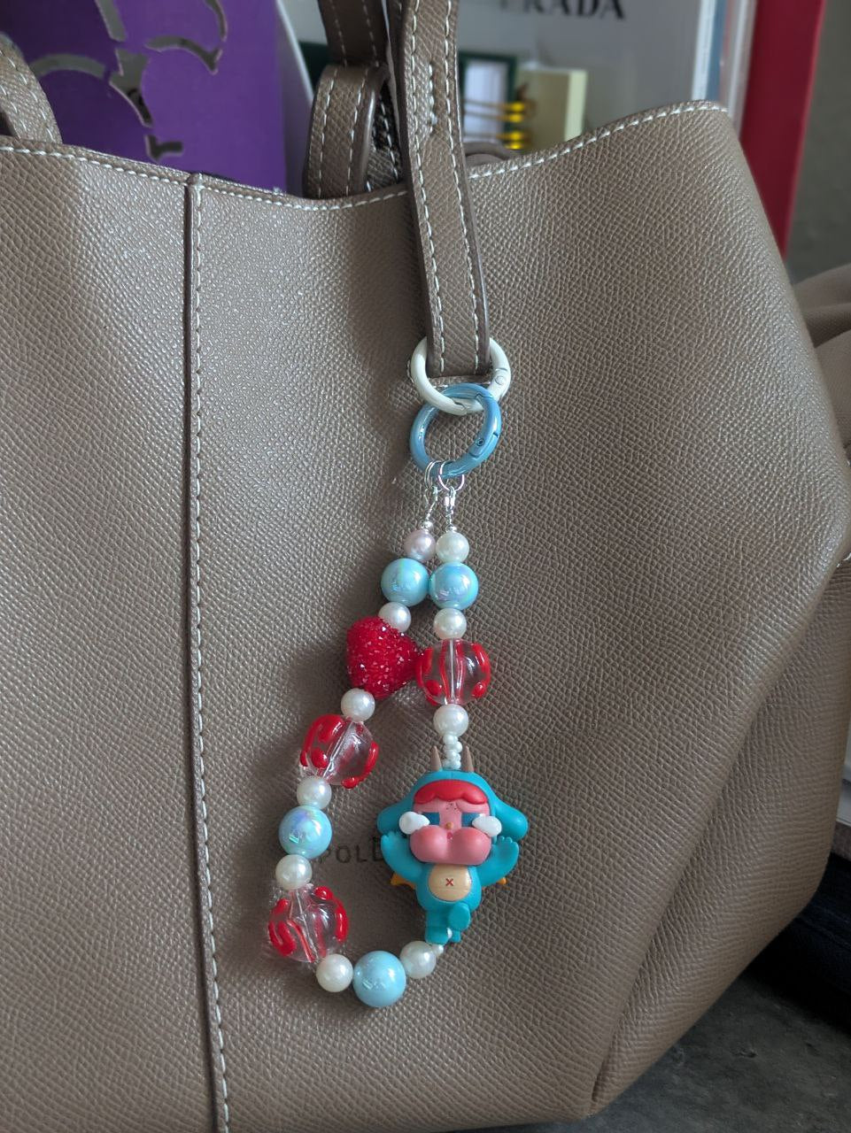 Cute Teufel CryBaby Design Handykette & Taschenanhänger: Der süße kleine Anhänger