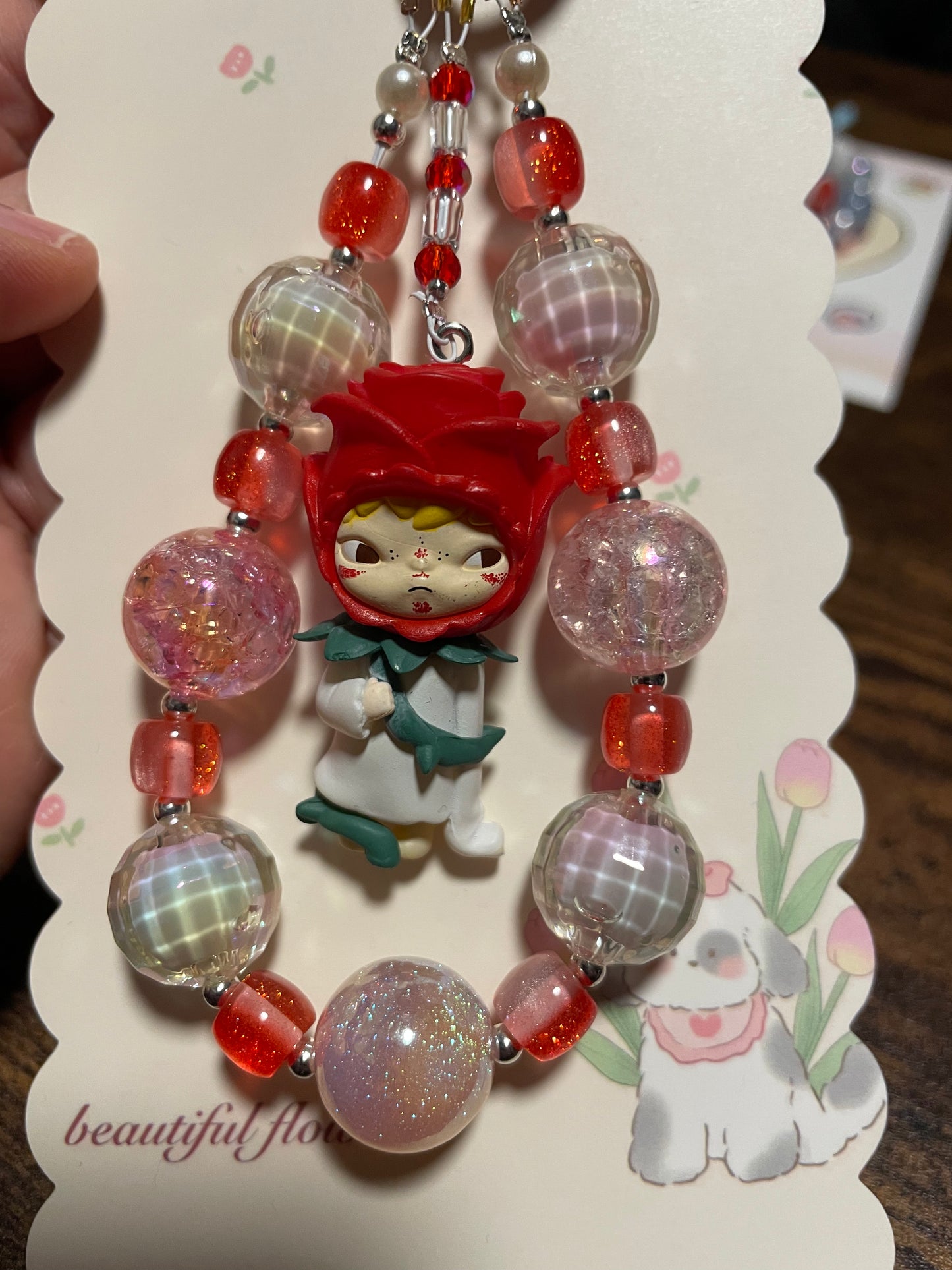 Hirono Rosen mir Rosa Perlen Design Handykette & Taschenanhänger | Der süße kleine Anhänger