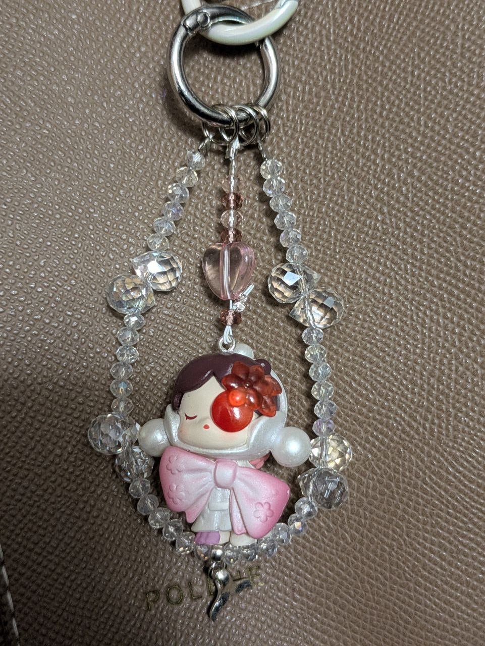 SkullPanda Handykette & Taschenanhänger: Der süße kleine Anhänger