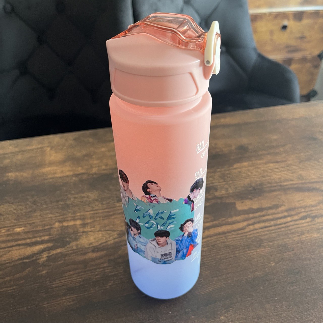 K-Pop Trinkflasche 690 ml – Perfekt für den Sommer! StrayKids, BTS Army Fanmade