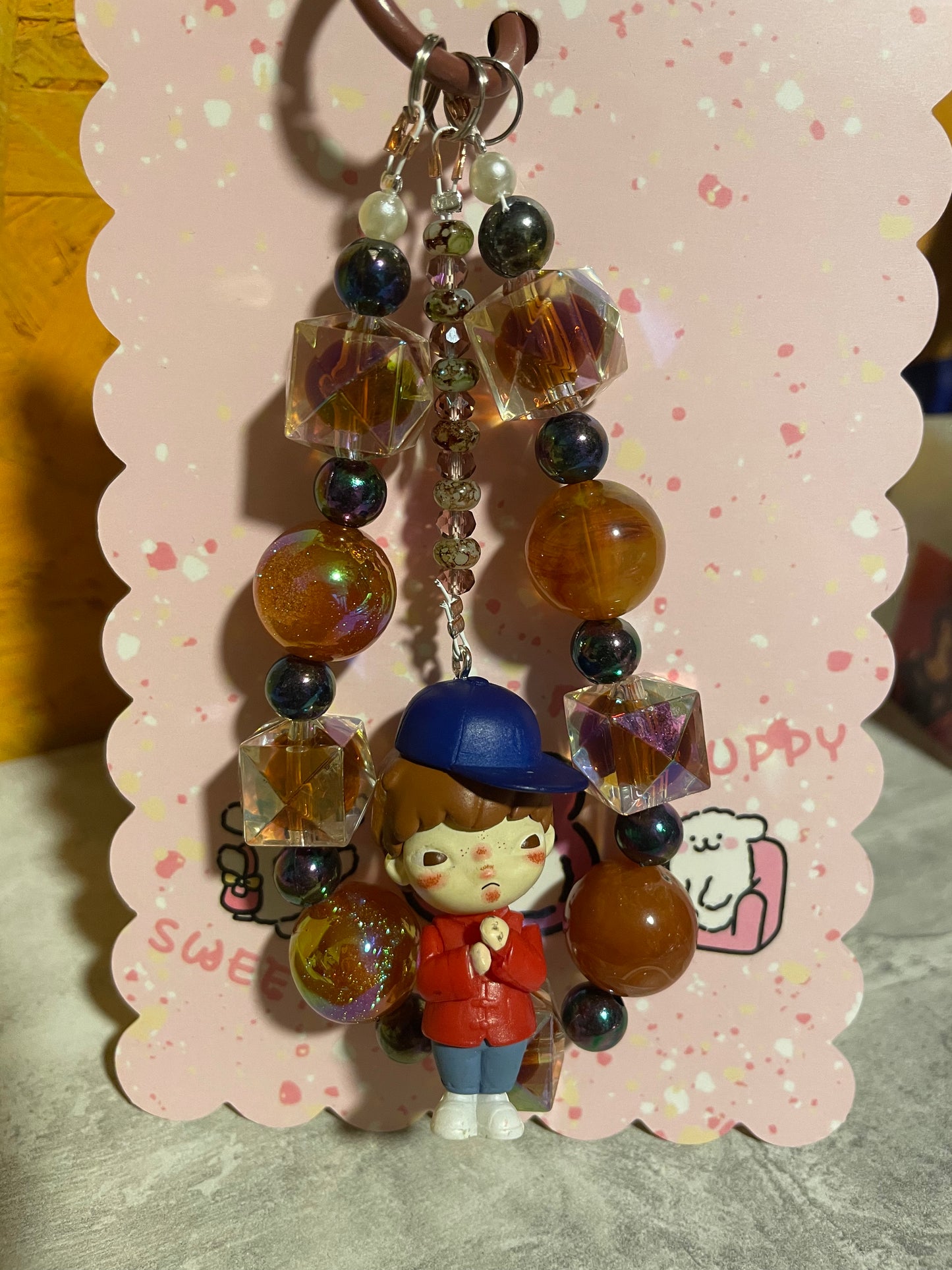 Hirono Design Handykette & Taschenanhänger: Der süße kleine Anhänger