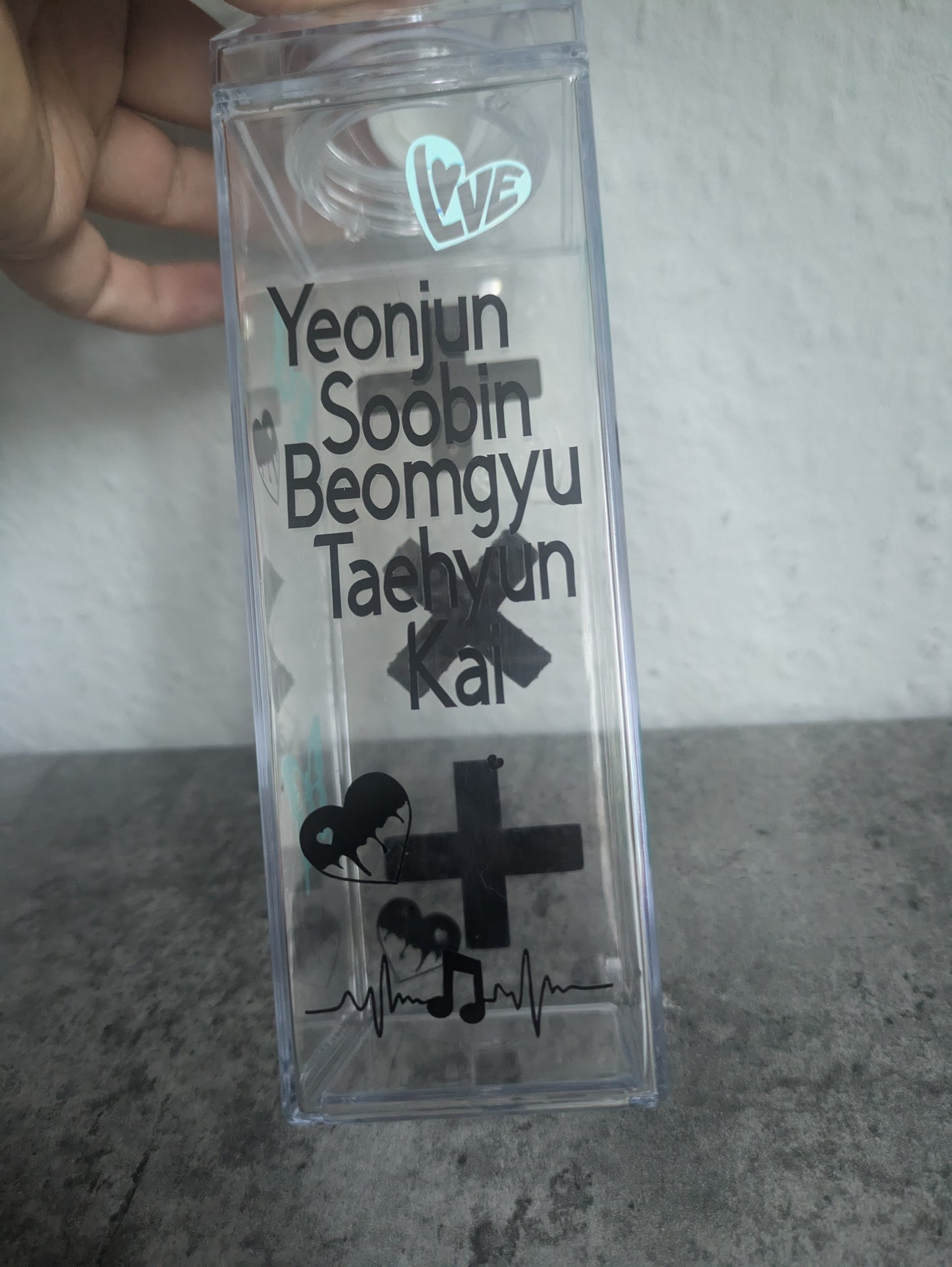 K-Pop Drinks Container - Drinking Bottle 500ml, Ateez, BTS, Straykids, Seventeen, Oneus