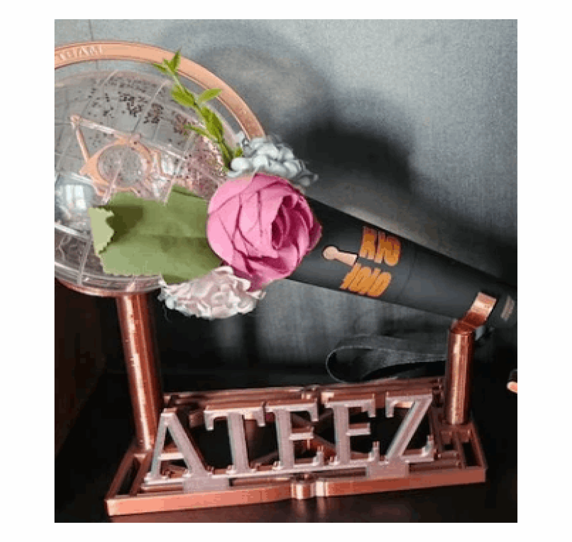 Ateez Lightstick holder Sanduhr für alle Ateez Versionen, Atiny Fanmade, LIGHTINY Ständer, Selfmade